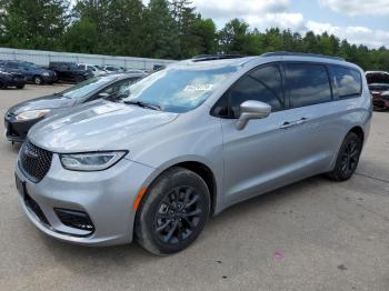  Salvage Chrysler Pacifica