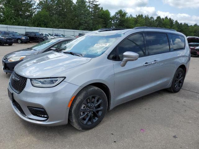  Salvage Chrysler Pacifica