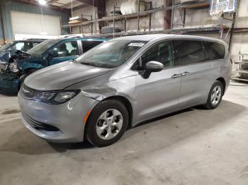  Salvage Chrysler Pacifica