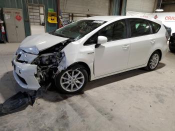  Salvage Toyota Prius