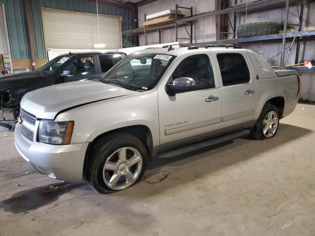  Salvage Chevrolet Avalanche