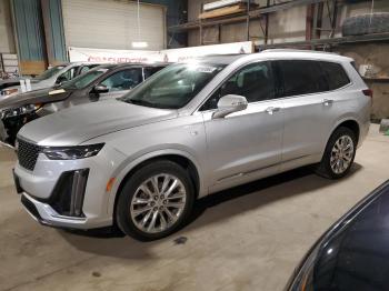  Salvage Cadillac XT6