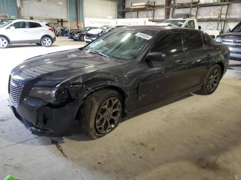  Salvage Chrysler 300