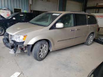  Salvage Chrysler Minivan