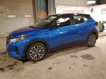  Salvage Nissan Kicks