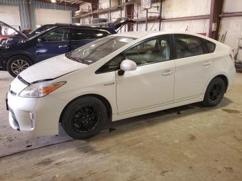  Salvage Toyota Prius