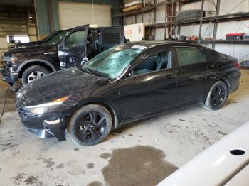  Salvage Hyundai ELANTRA