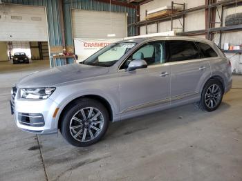  Salvage Audi Q7