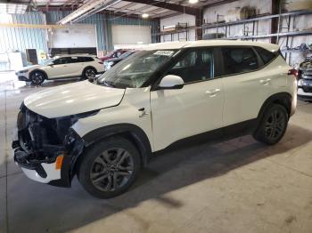  Salvage Kia Seltos