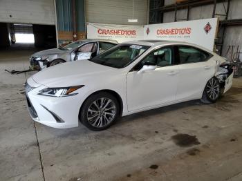  Salvage Lexus Es