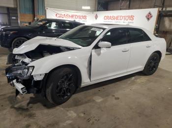  Salvage Chrysler 300