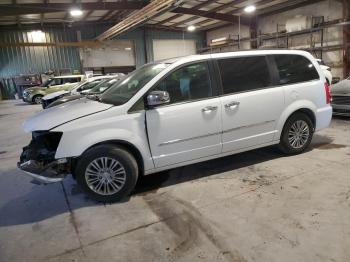  Salvage Chrysler Minivan