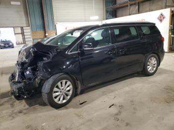  Salvage Kia Sedona