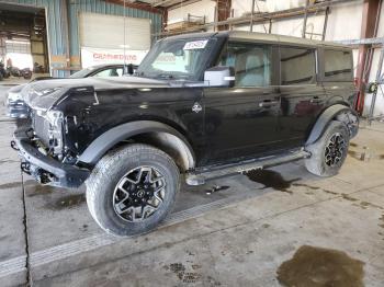  Salvage Ford Bronco