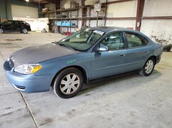  Salvage Ford Taurus