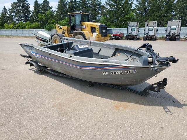  Salvage Omc Suncrusier