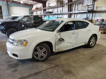  Salvage Dodge Avenger