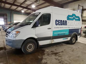  Salvage Mercedes-Benz Sprinter