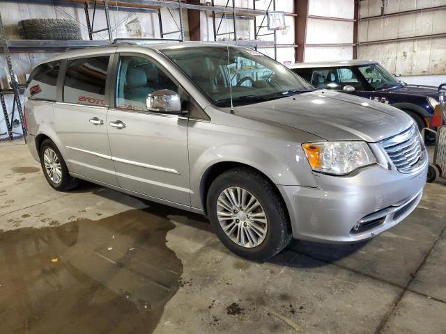 Chrysler Minivan Touring L Image 12