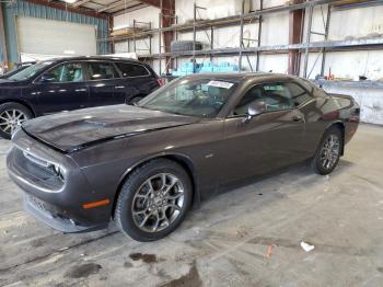  Salvage Dodge Challenger