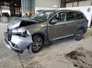  Salvage Mitsubishi Outlander