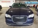 Chrysler 300 Limited Image 8
