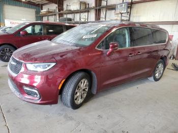  Salvage Chrysler Pacifica