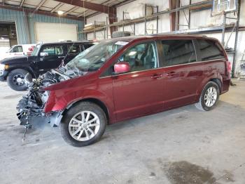  Salvage Dodge Caravan