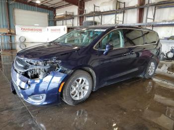  Salvage Chrysler Pacifica