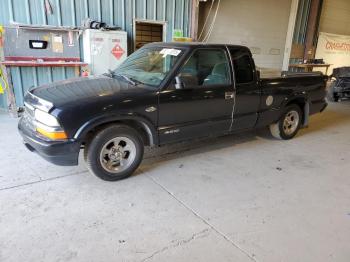  Salvage Chevrolet S-10