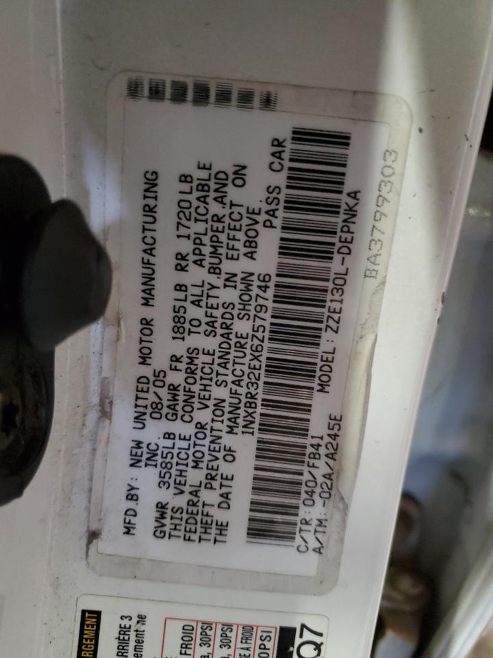 Toyota Corolla Ce Image 9