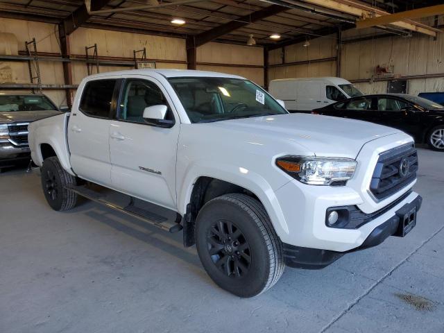 Toyota Tacoma Double Cab Image 3