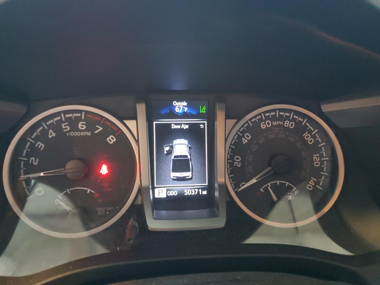 Toyota Tacoma Double Cab Image 11