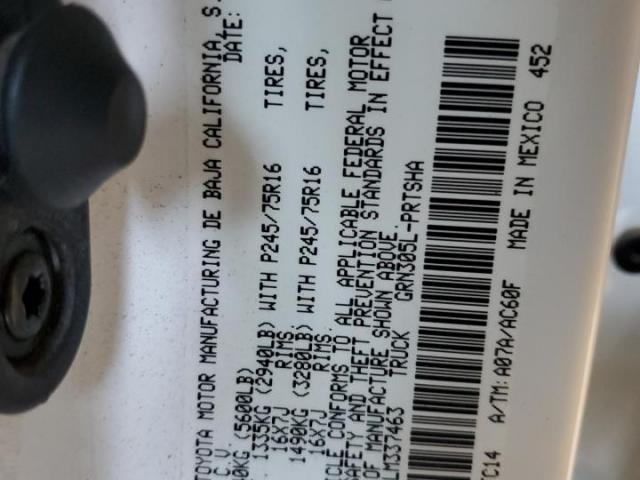 Toyota Tacoma Double Cab Image 10