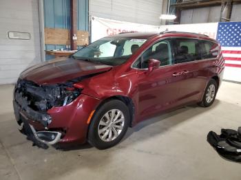  Salvage Chrysler Pacifica