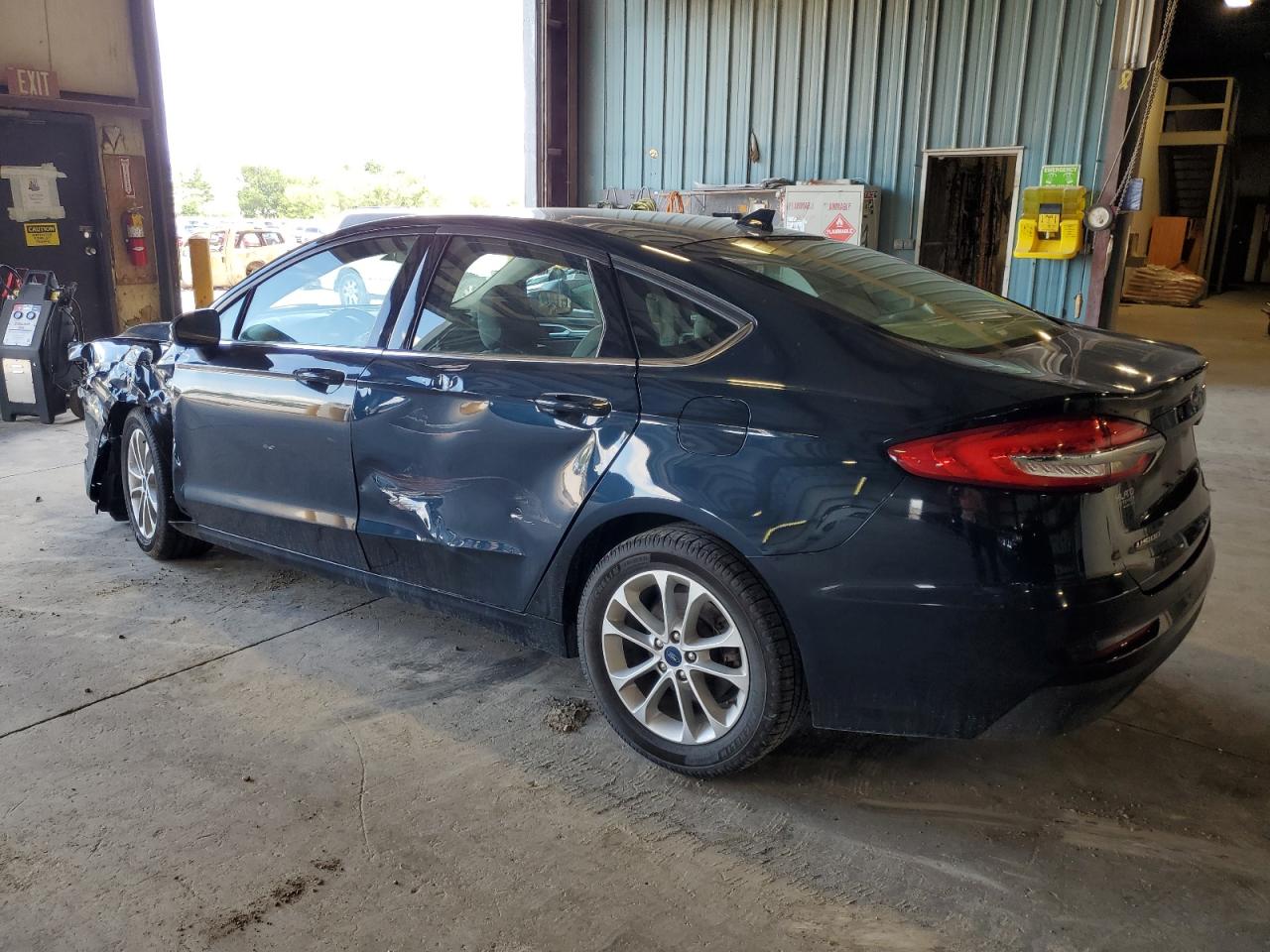 Ford Fusion Se Image 3