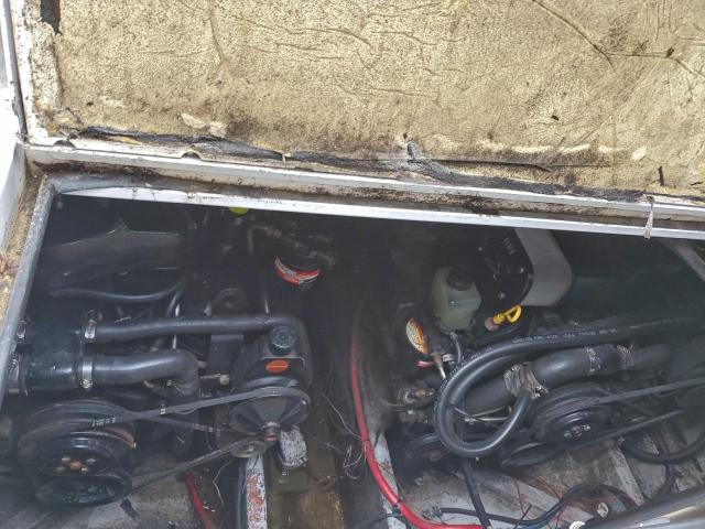 Crownline Boat Image 3