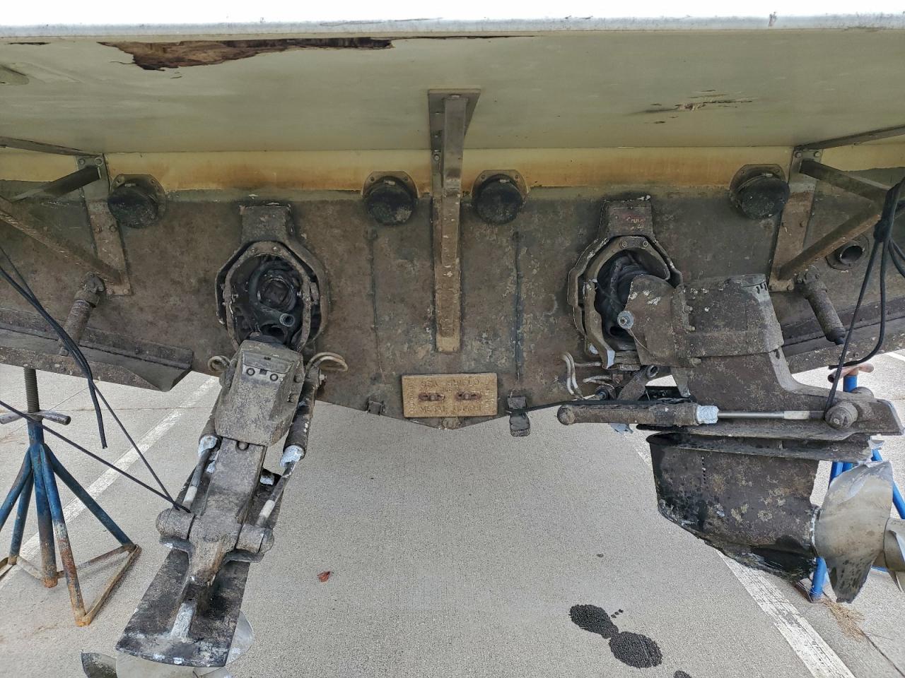 Crownline Boat Image 4