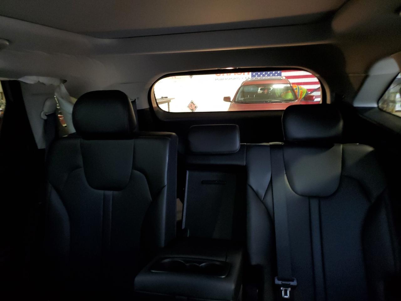 Kia Sorento S Image 6