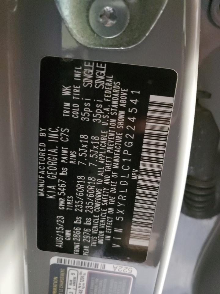 Kia Sorento S Image 11