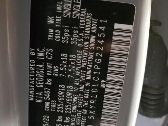 Kia Sorento S Image 11