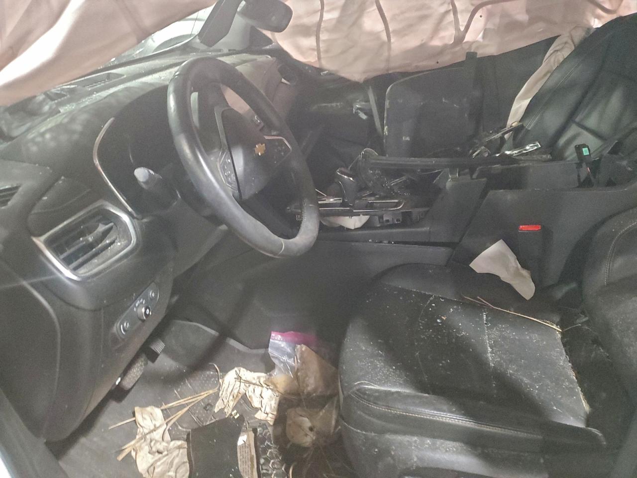 Chevrolet Equinox Premier Image 8