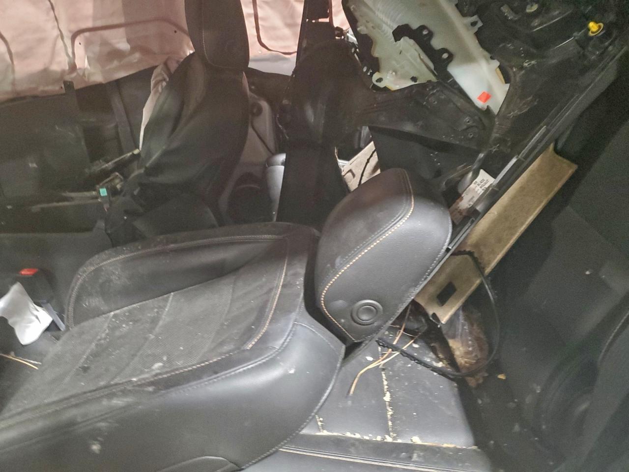 Chevrolet Equinox Premier Image 7