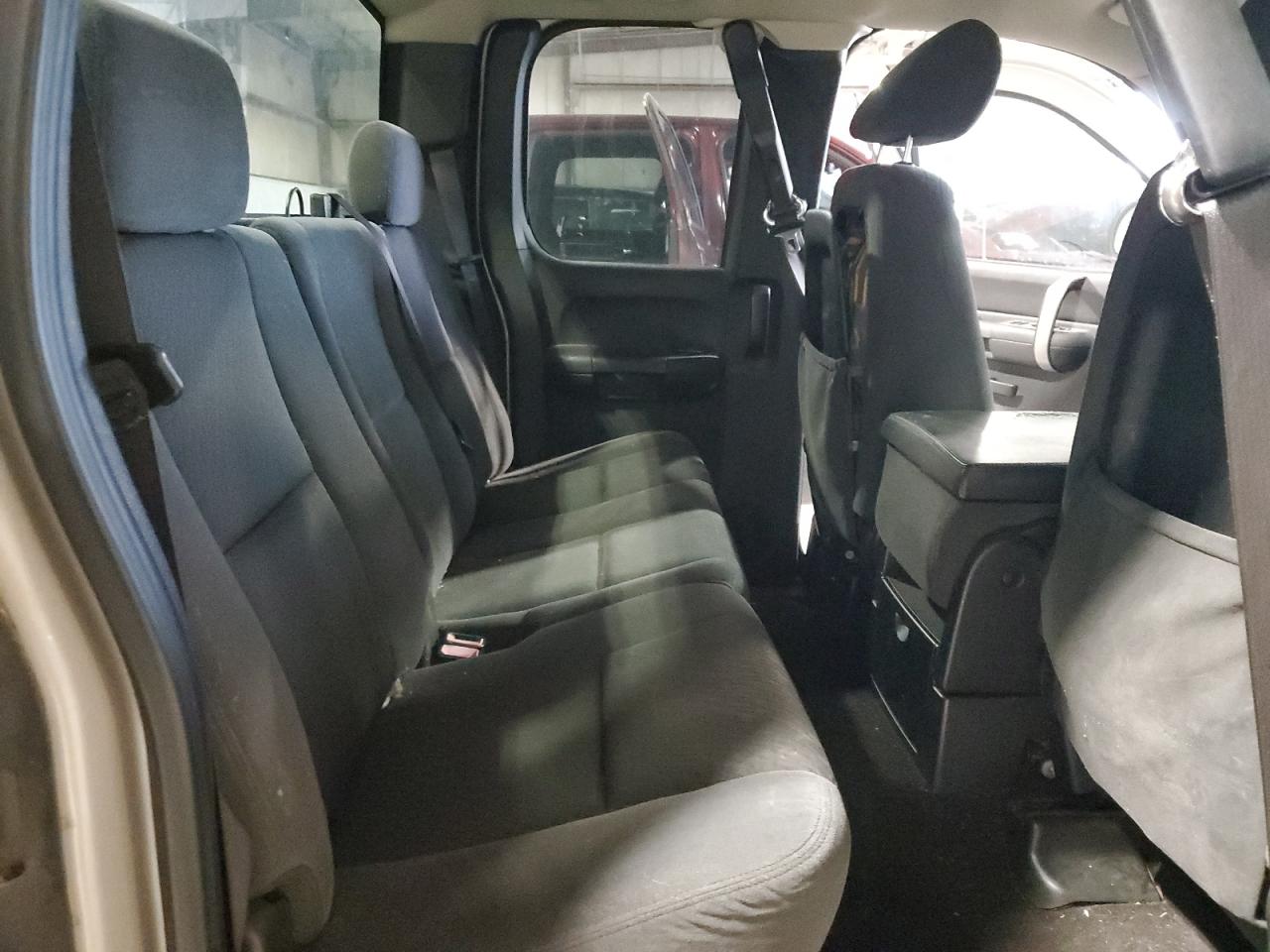 Chevrolet Silverado K1500 Lt Image 10