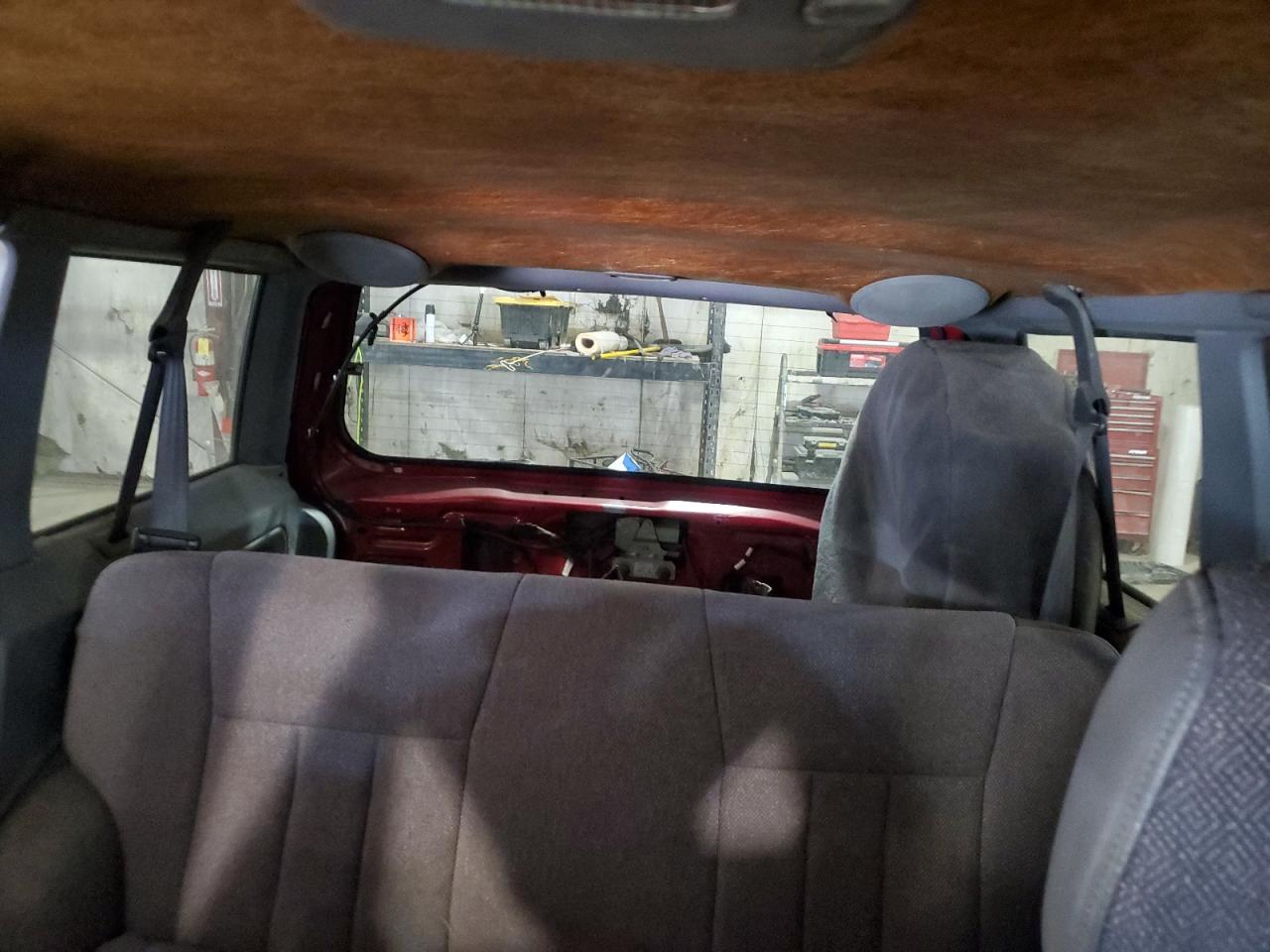 Jeep Cherokee Sport Image 10