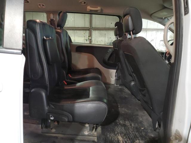 Dodge Caravan Se Image 12