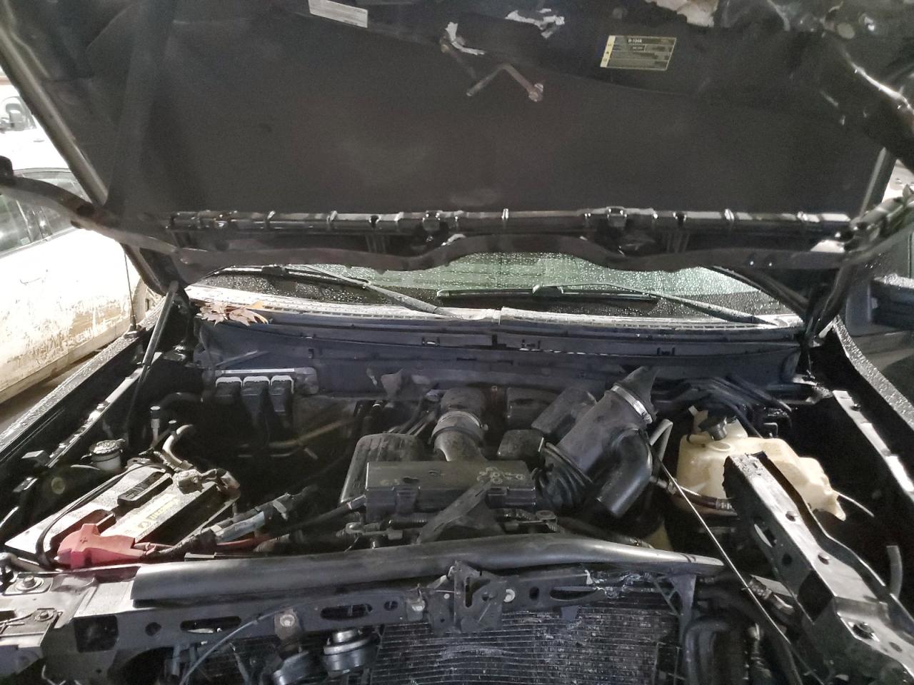 Ford F-150 Supercrew Image 12