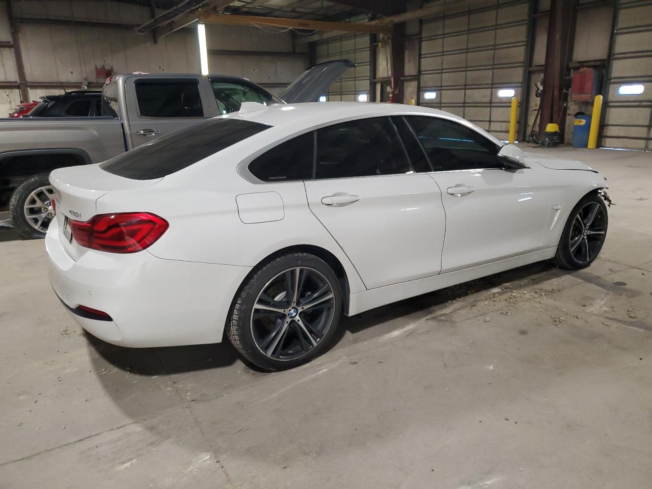 BMW 4 Series Gran Coupe Image 10