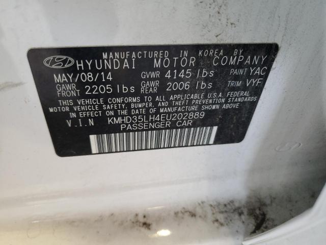 Hyundai ELANTRA Image 11