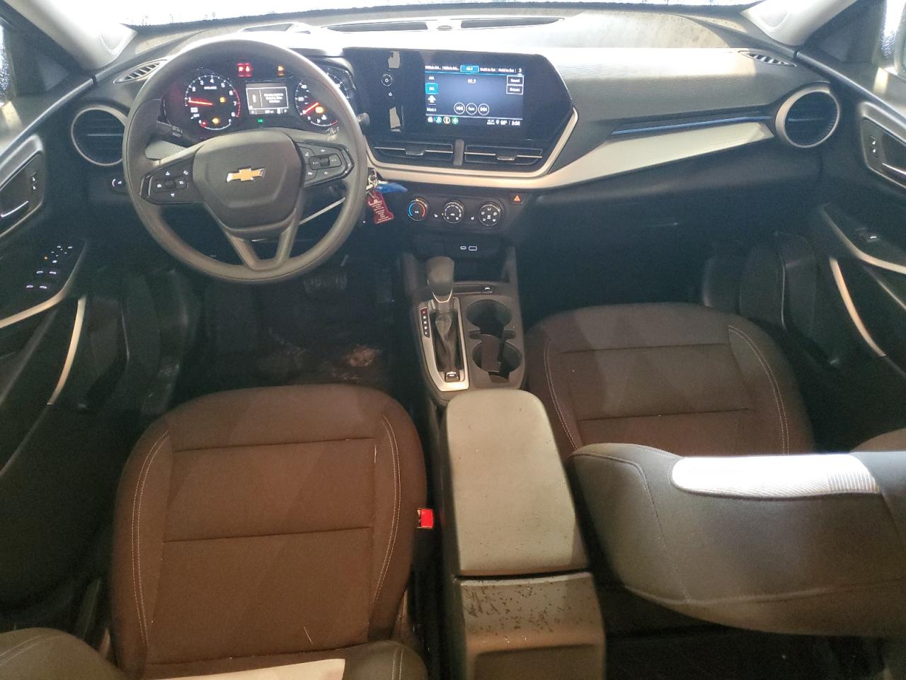 Chevrolet Trax Ls Image 9